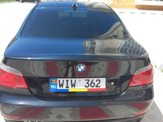 BMW 5 Series фото 6