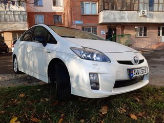 Toyota Prius foto 4