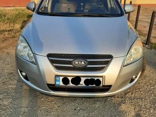 KIA Ceed Sw foto 1