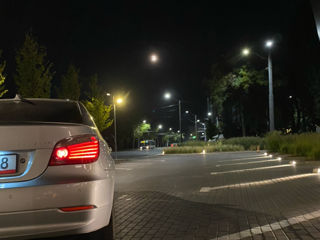 BMW 5 Series foto 6