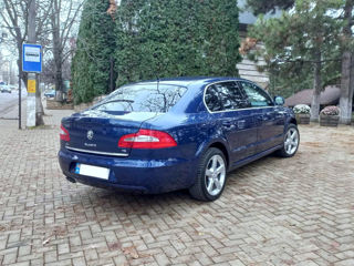 Skoda Superb foto 4