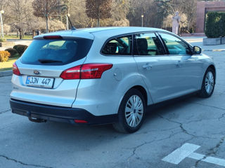 Ford Focus foto 6