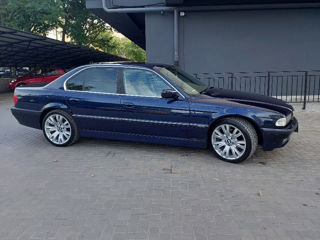 BMW 7 Series foto 5