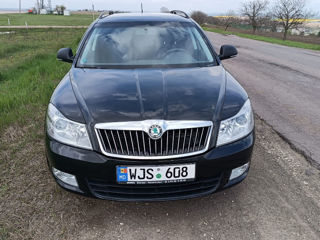 Skoda Octavia foto 2