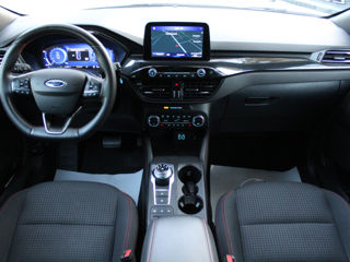 Ford Kuga foto 9