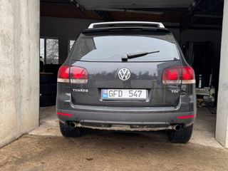 Volkswagen Touareg foto 2