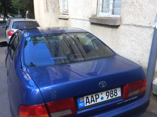 Toyota Carina foto 4