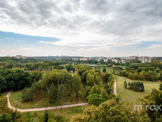 Apartament cu 2 camere, 86 m², Centru, Chișinău foto 20