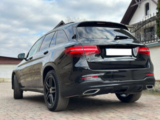 Mercedes GLC foto 2