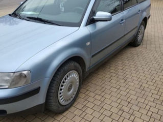 Volkswagen Passat foto 2