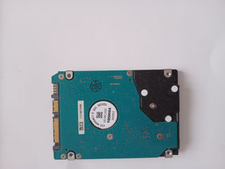 Vând Toshiba MK1255GSX (HDD2H26) 120GB 2.5'' Hard Drive