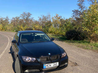 BMW 3 Series foto 3