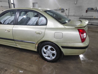 Hyundai Elantra фото 7