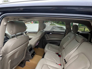 Audi Q7 foto 8