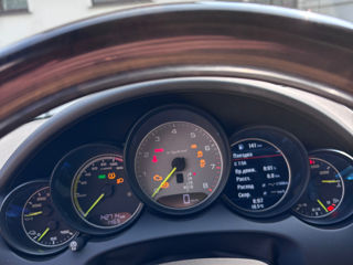 Porsche Cayenne foto 6