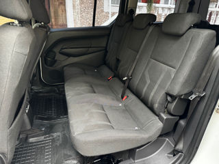 Ford Tourneo Connect foto 8