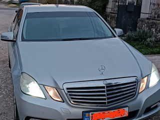 Mercedes E-Class foto 5