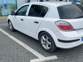 Opel Astra foto 3