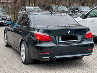 BMW 5 Series foto 5