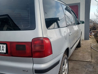 Volkswagen Sharan foto 4