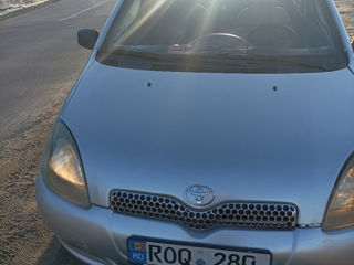 Toyota Yaris foto 3