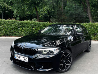 BMW 5 Series foto 2