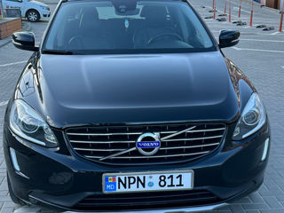 Volvo XC60 foto 3