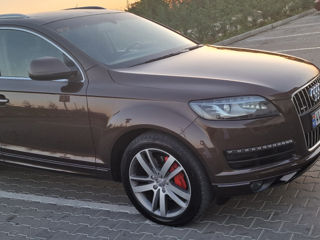 Audi Q7 foto 2