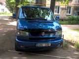 Volkswagen Caravelle foto 8