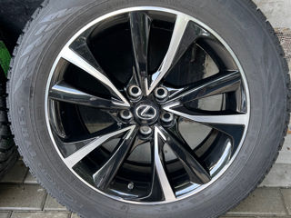 Lexus Toyota R18 5/114.3 235/55/18 Nokian iarna foto 5