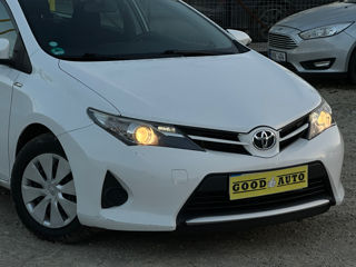 Toyota Auris foto 2