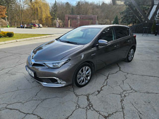 Toyota Auris foto 2