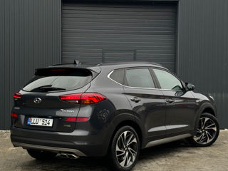 Hyundai Tucson foto 2