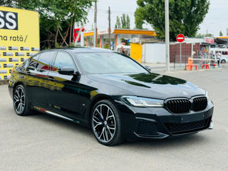 BMW 5 Series foto 2