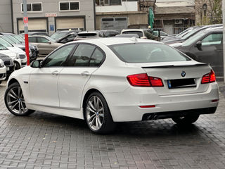 BMW 5 Series foto 3