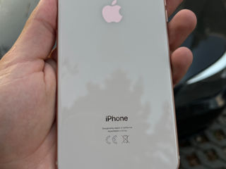 Se vinde iphone 8 plus foto 3