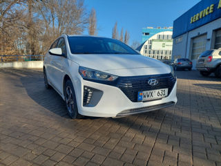 Hyundai IONIQ foto 2