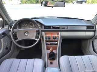 Mercedes E-Class foto 6