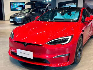 Reparatie monitor mic si mare (display) Tesla model S foto 4