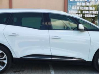 Renault Grand Scenic foto 3