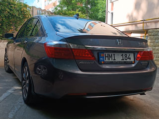 Honda Accord foto 2