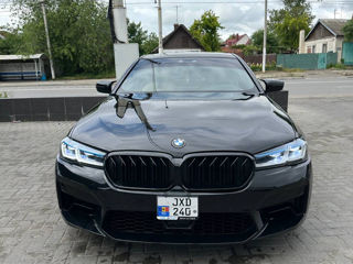 BMW 5 Series фото 1
