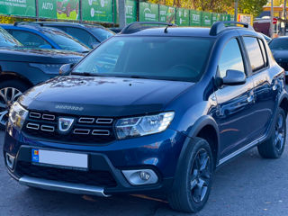 Dacia Sandero Stepway foto 1