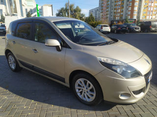 Renault Scenic foto 3