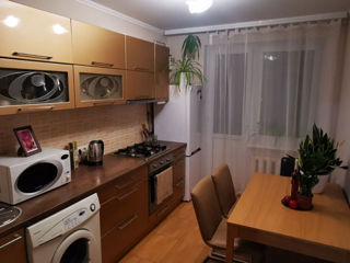 Apartament cu 2 camere, 58 m², Centru, Chișinău