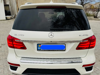 Mercedes GL-Class foto 5