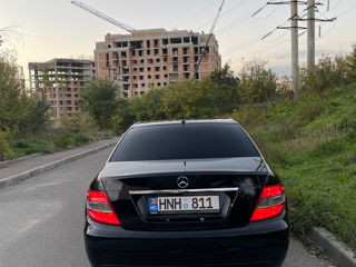 Mercedes C-Class foto 6