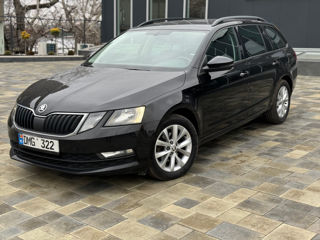 Skoda Octavia foto 3