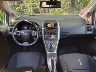 Toyota Auris foto 8