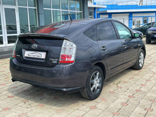 Toyota Prius foto 6